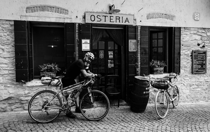 Bike Packing Miss Grape